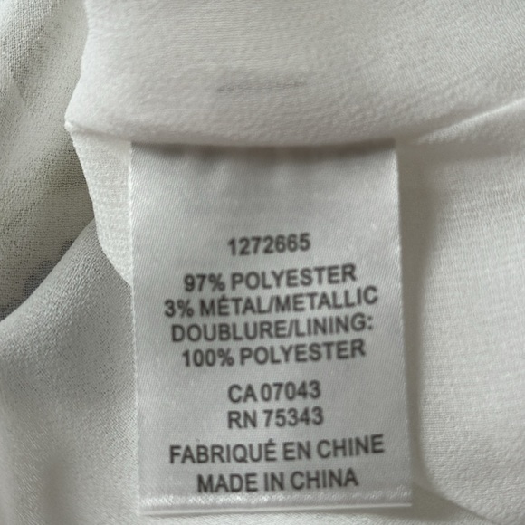 ‼️SOLD‼️Gorgeous Floral Blouse - Picture 14 of 14